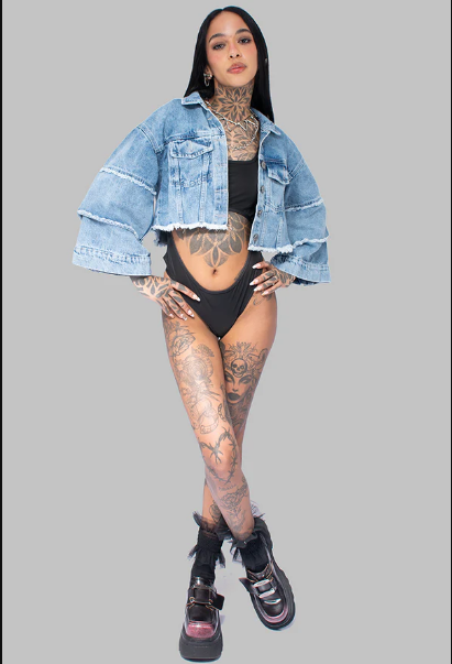 Chaqueta denim desflecada